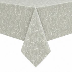 Tafelzeil Whispers Of The Wind Groen met een wit bladpatroon, strak over een tafel gedrapeerd voor een nette en decoratieve uitstraling op tafel.
