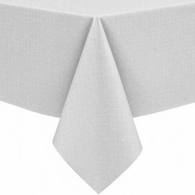 Wit gecoat tafelkleed met een subtiel rasterpatroon, strak over een tafel gedrapeerd voor een nette uitstraling in een modern interieurontwerp.