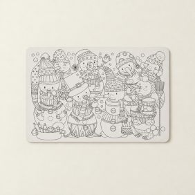 Placemat met kleurplaat van sneeuwpoppen in verschillende hoeden en sjaals, ideaal voor kinderen.