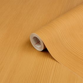 Volle rol plakfolie in eikenhoutlook, 67,5cm breed en 15m lang, ideaal voor tafelbescherming.